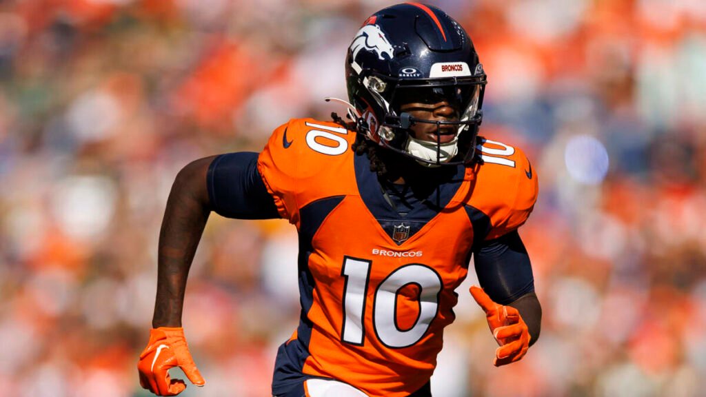 jogador dos Broncos